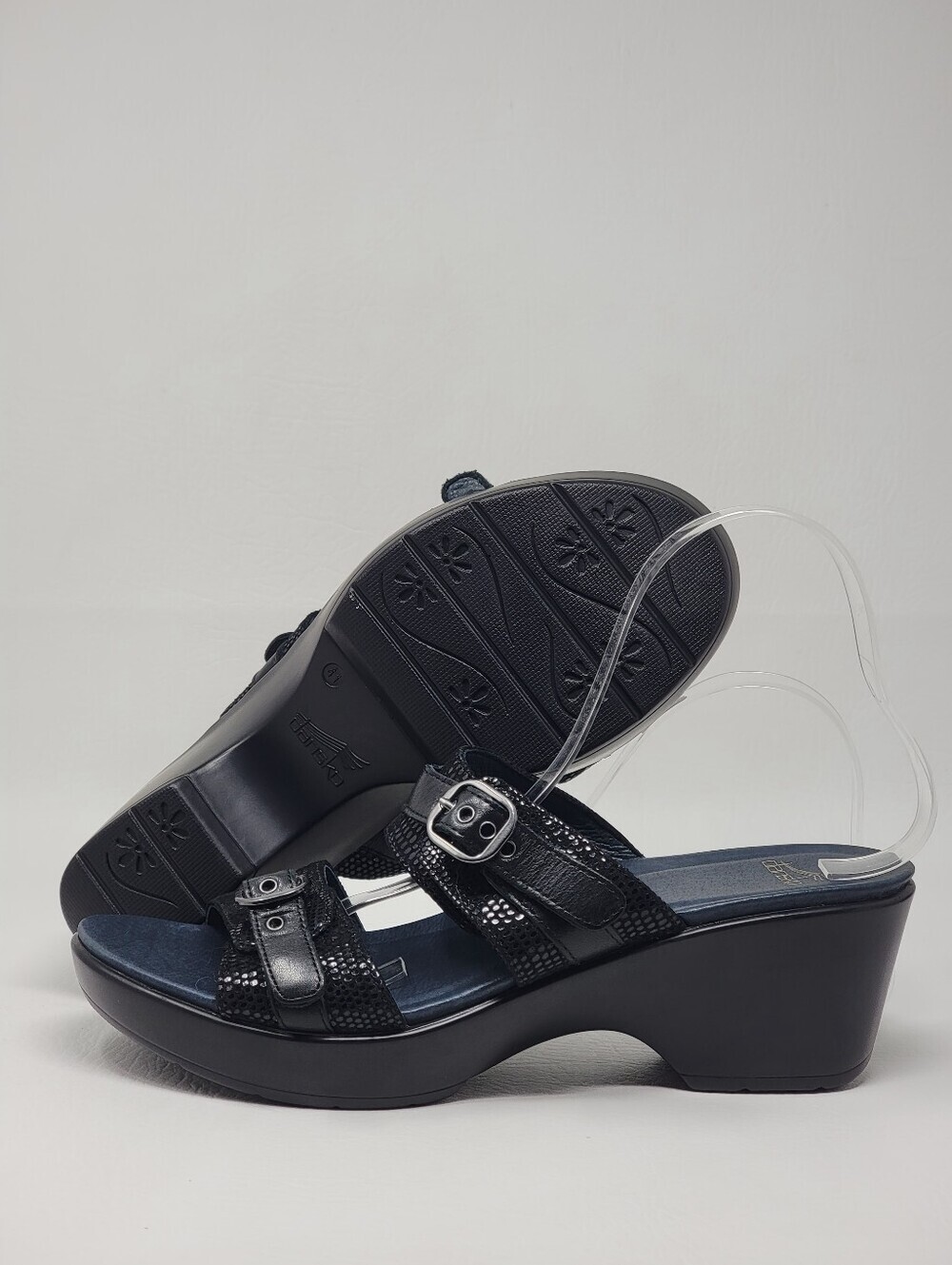 Dansko Womens Jessie Black Leather Buckle Wedge Platform Slide Sandals Size 41